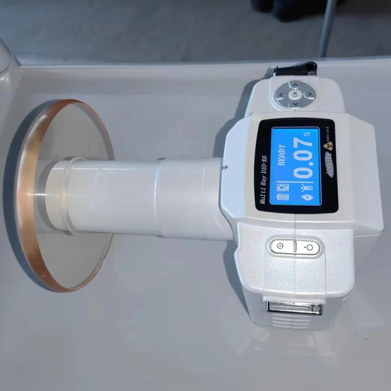 Szkło odbijające promienie z c – Dental X Ray Machine Portable recenzja i cena